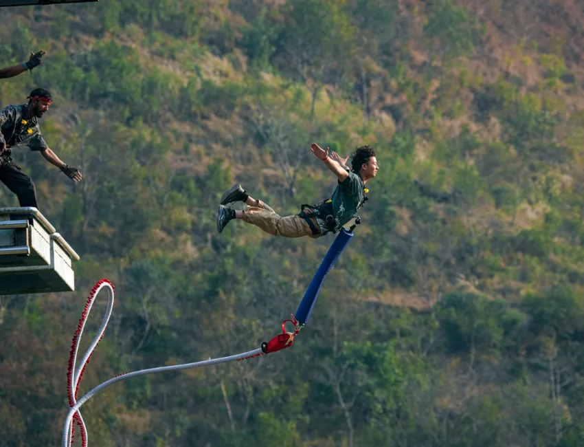 200 Meter Ganga Bungee Jumping near Devprayag