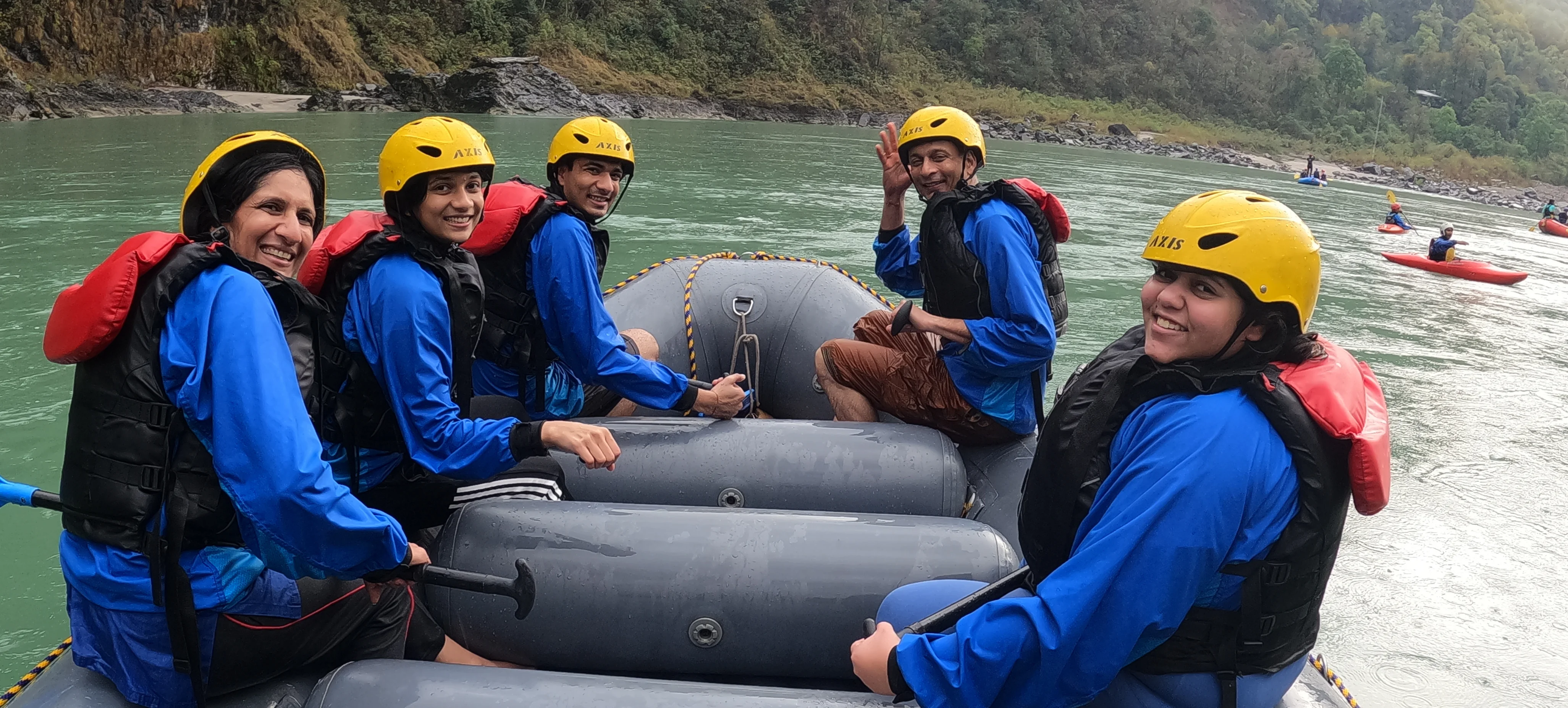 Best Rafting and Camping in Rishikesh