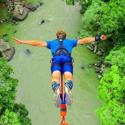 bungee jumping in Rishikesh