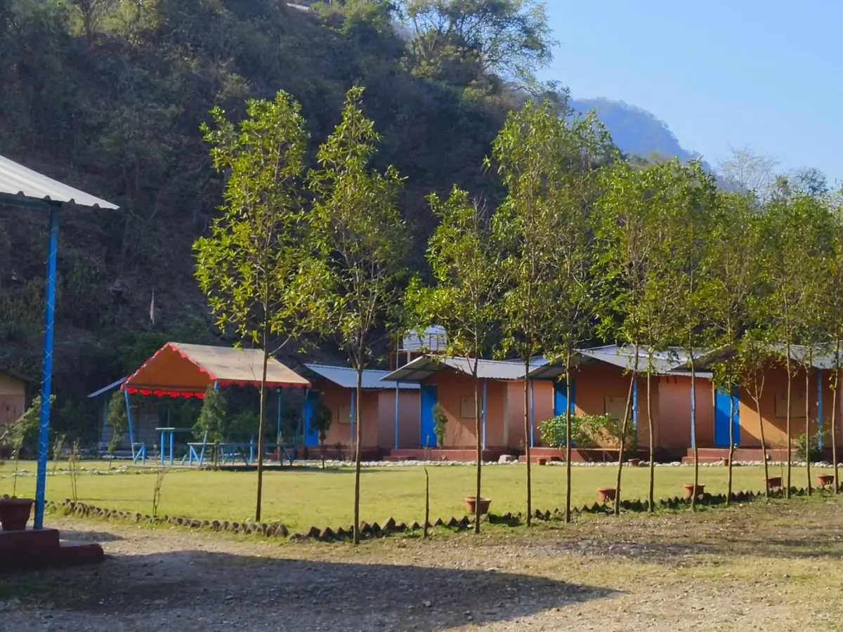 Maharaja AC Cottage – family suite