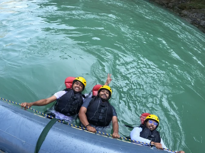 9 KM white water rafting in Rishikesh