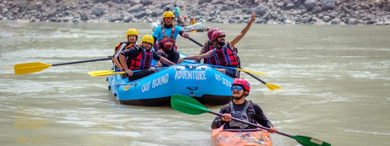 Ganga river rafting 9 KM Rishikesh